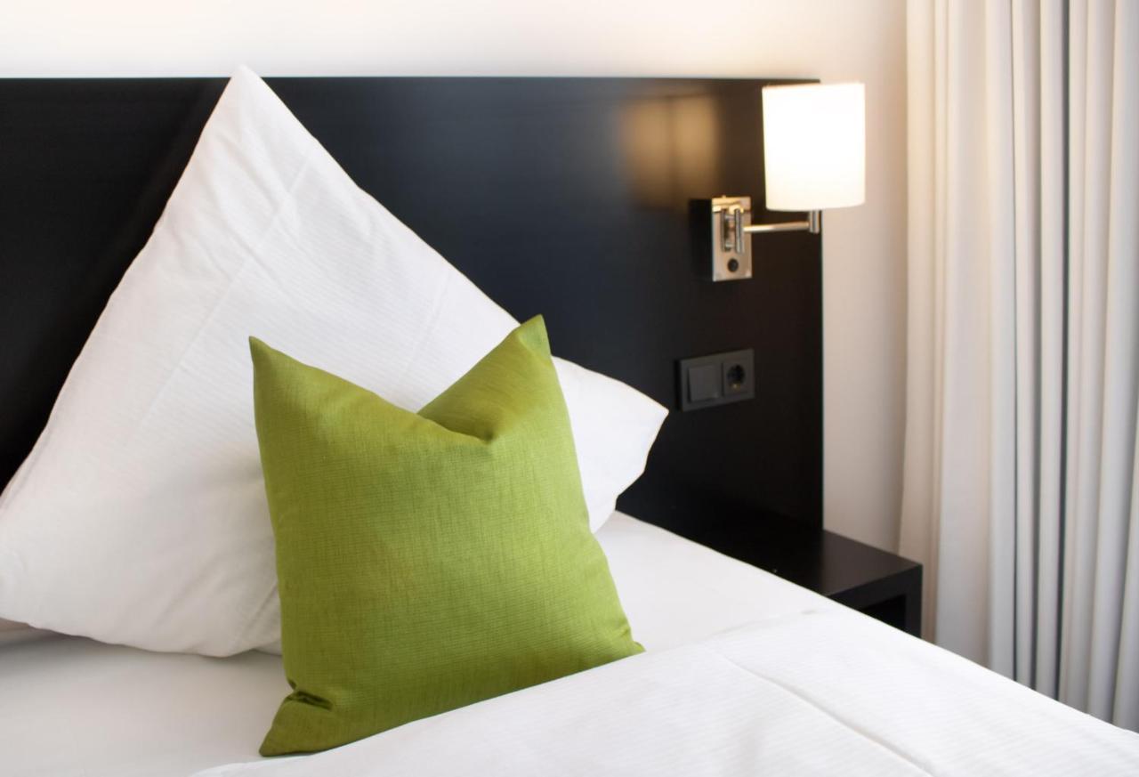 Tu Hotel By Wmm Hotels Tuningen 外观 照片